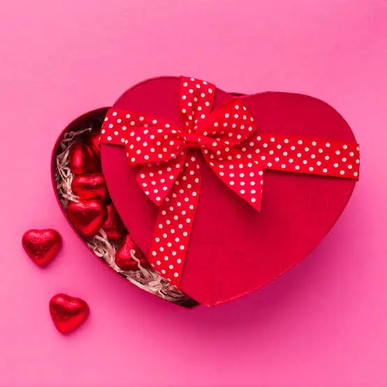 باکس کادویی عاشقانه مدل روز عشق